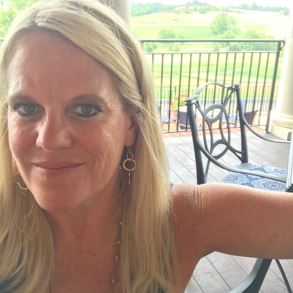 Meet your Posher, Martha - Picture 5 of 8